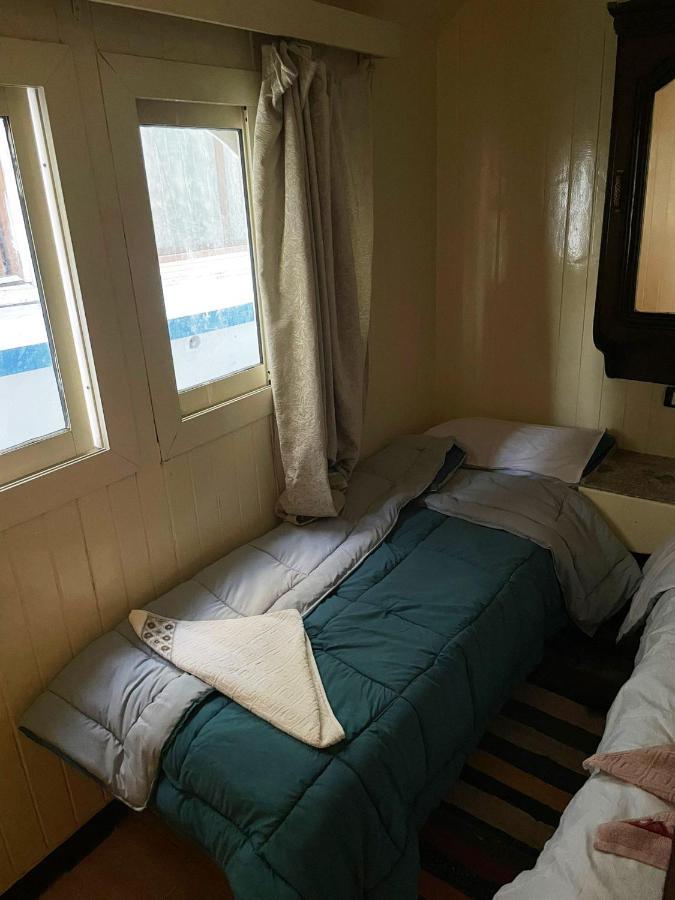 Floating Hotel- Happy Nile Boat Λούξορ Εξωτερικό φωτογραφία