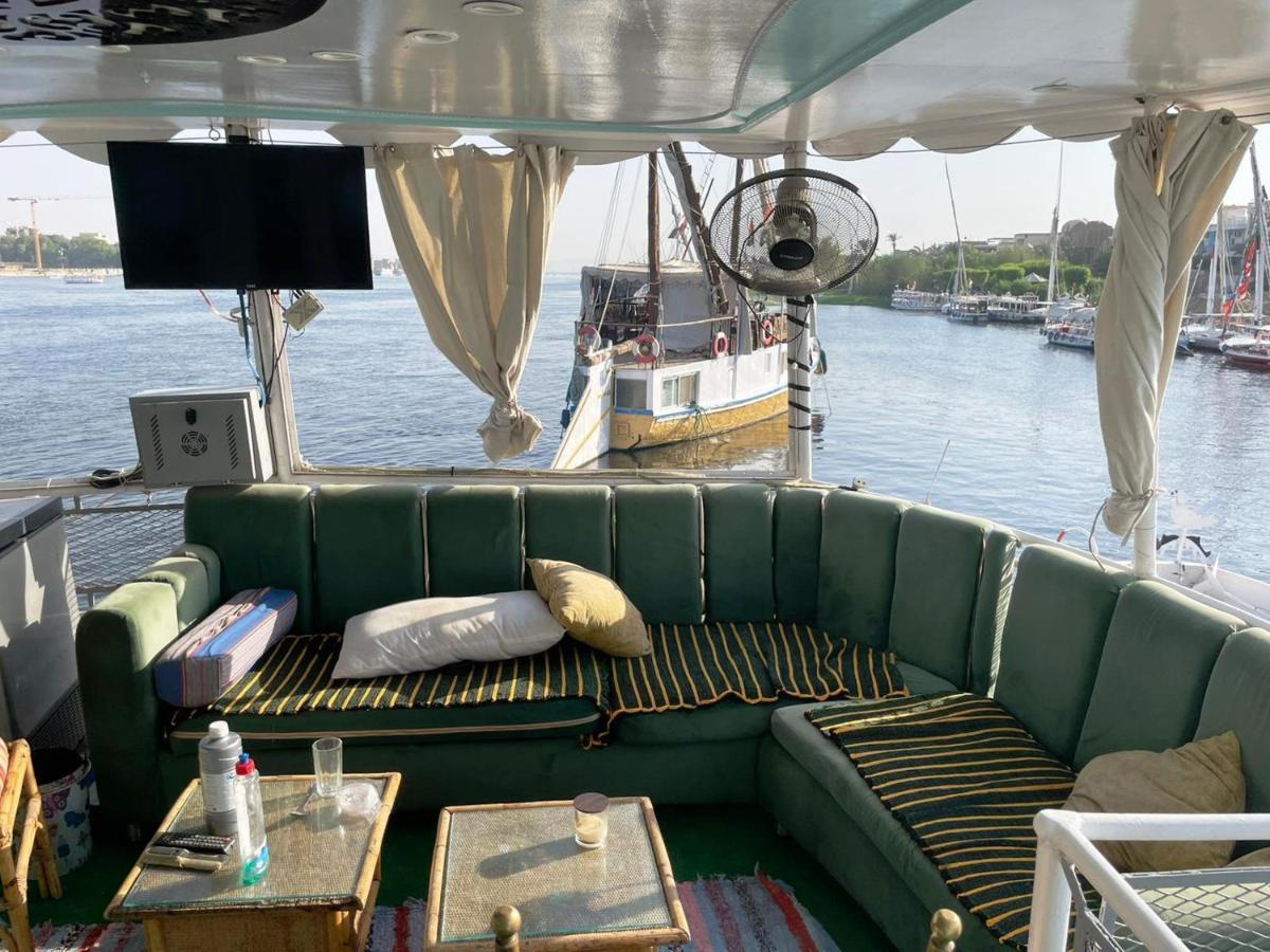 Floating Hotel- Happy Nile Boat Λούξορ Εξωτερικό φωτογραφία