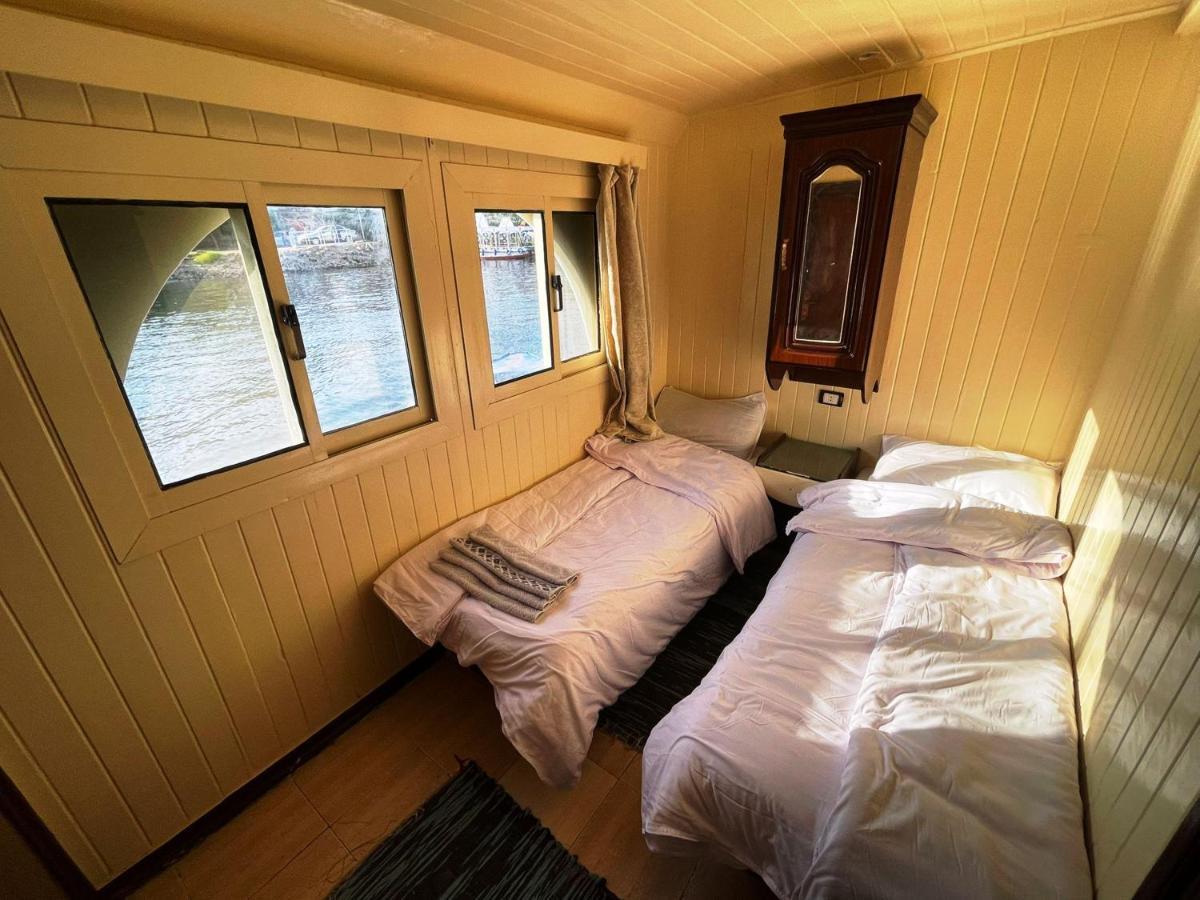 Floating Hotel- Happy Nile Boat Λούξορ Εξωτερικό φωτογραφία
